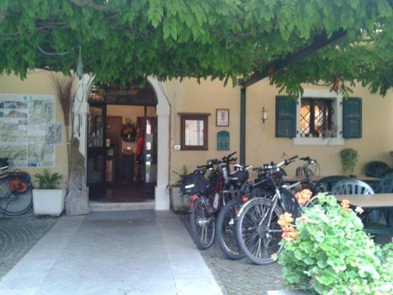 Locanda San Gallo Hotel Moggio Udinese Exterior photo